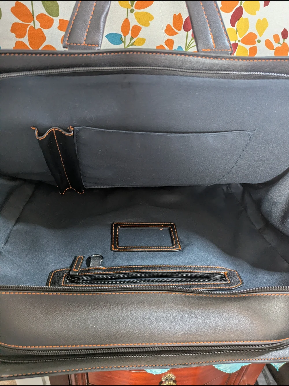 Laseficher. Black and Orange Laptop Briefcase - Professional Men's Bag